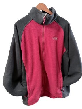 The North Face Fleece Jacket - Cozy Full-Zip